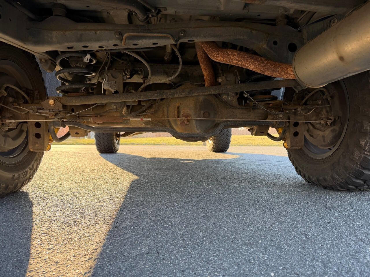 Used 2002 Lexus LX 470 Base 4WD 4dr SUV image 42