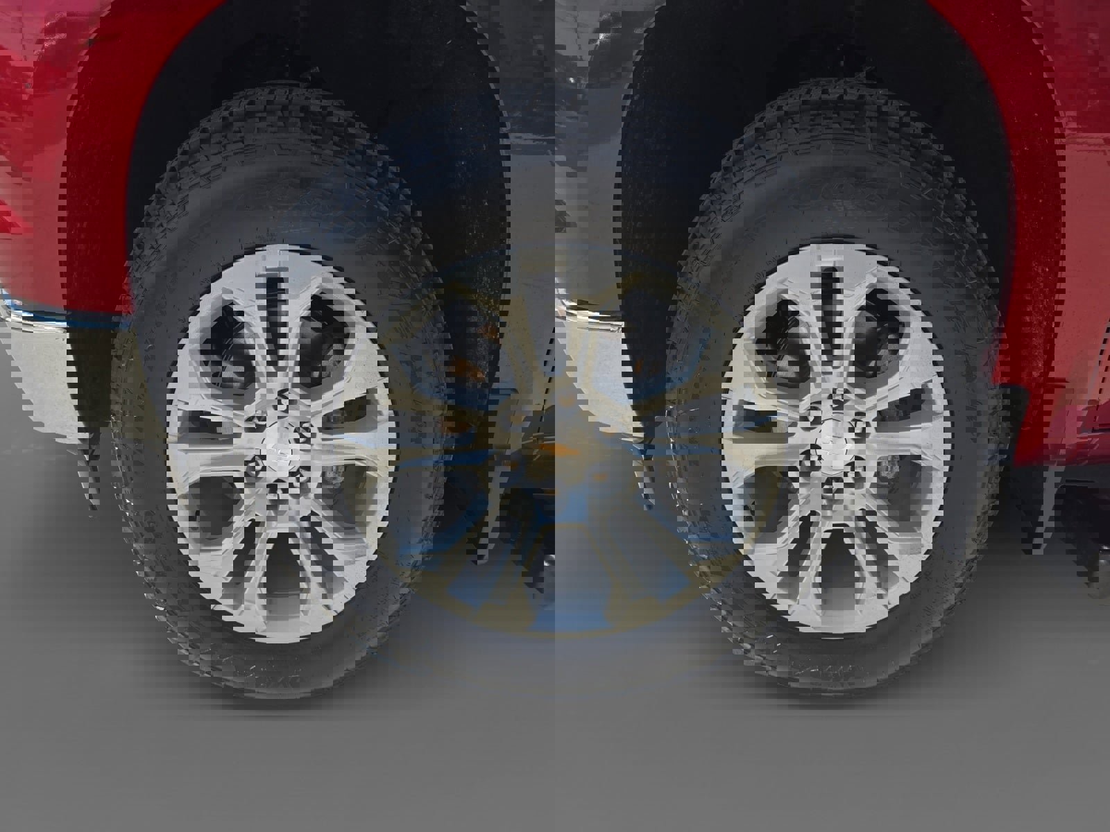 Used 2025 Chevrolet Silverado 1500 LTZ w/ Z71 Off-Road Package image 9