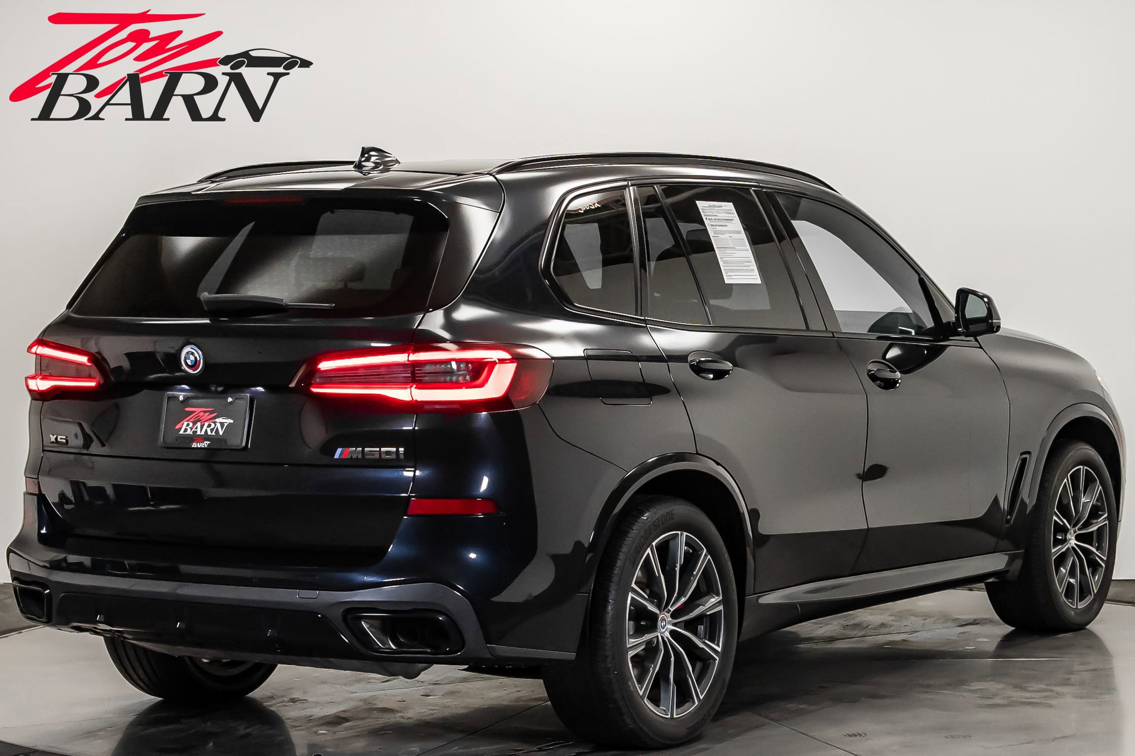 Used 2023 BMW X5 M50i w/ Executive Package image 5