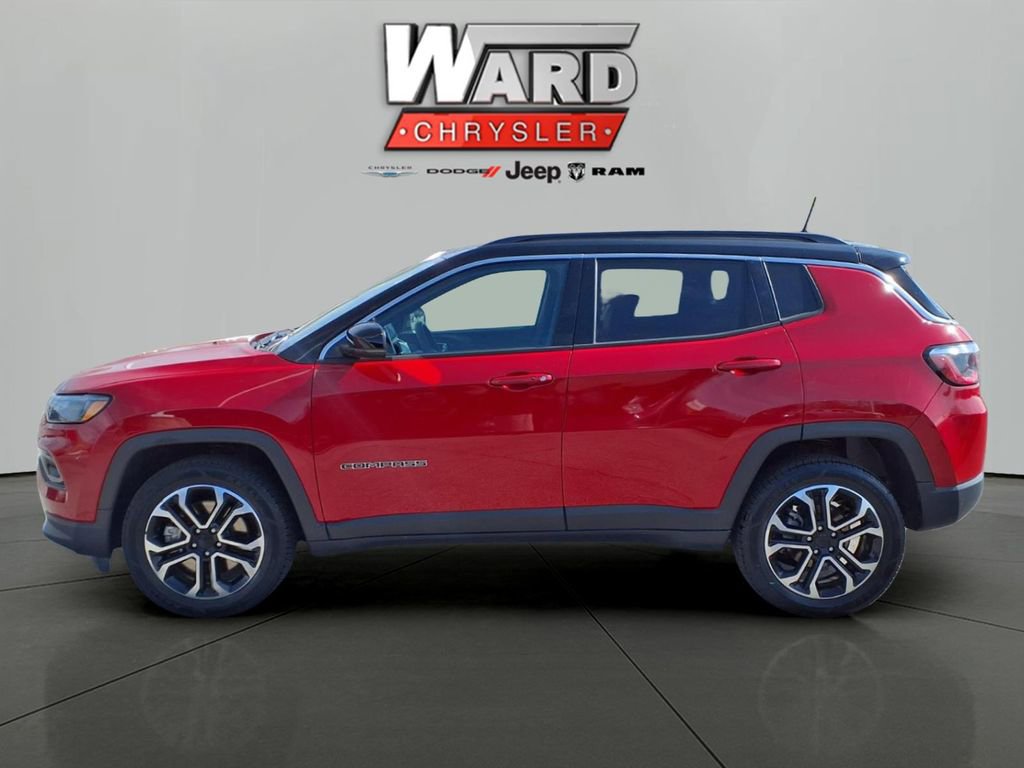 Used 2024 Jeep Compass Limited image 21