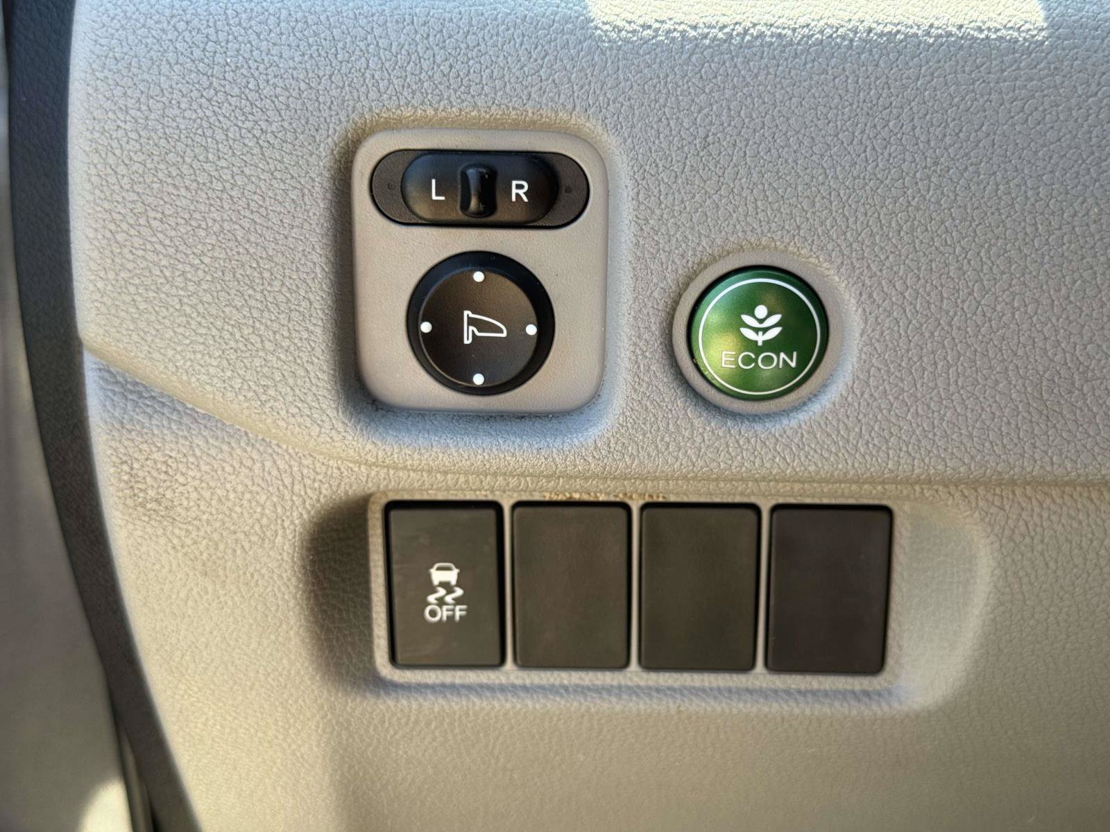 Used 2017 Honda Pilot EX-L image 18