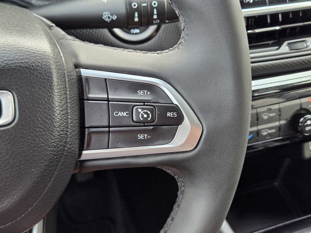 Used 2023 Jeep Compass Altitude image 31