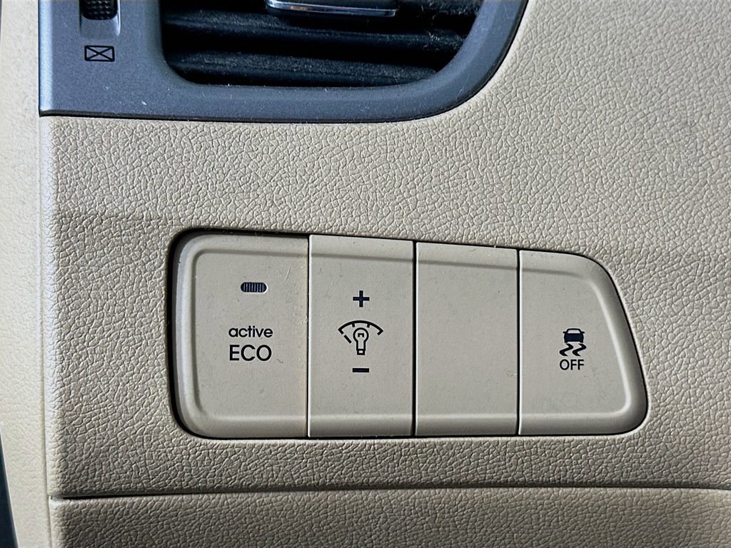 Used 2012 Hyundai Elantra GLS w/ Preferred Pkg 3 image 10