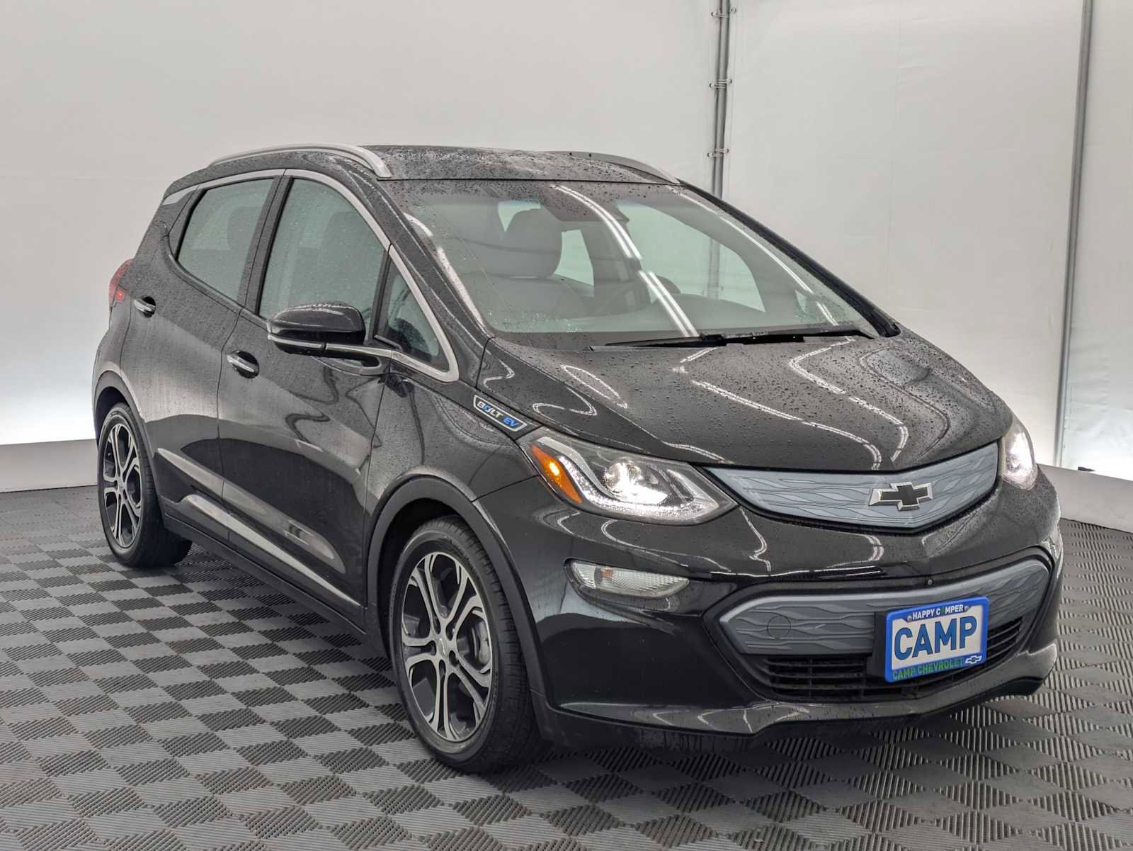 Used 2017 Chevrolet Bolt Premier w/ Driver Confidence II Package image 8