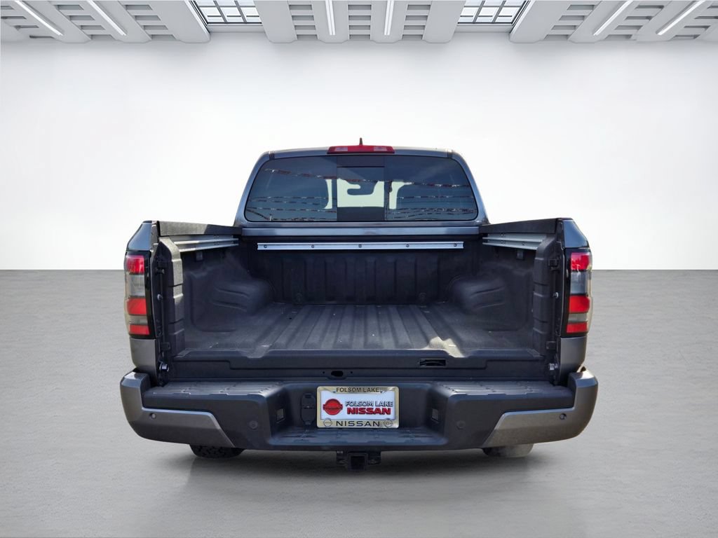 Used 2025 Nissan Frontier PRO-4X w/ Pro Premium Package AWD/4WD image 5