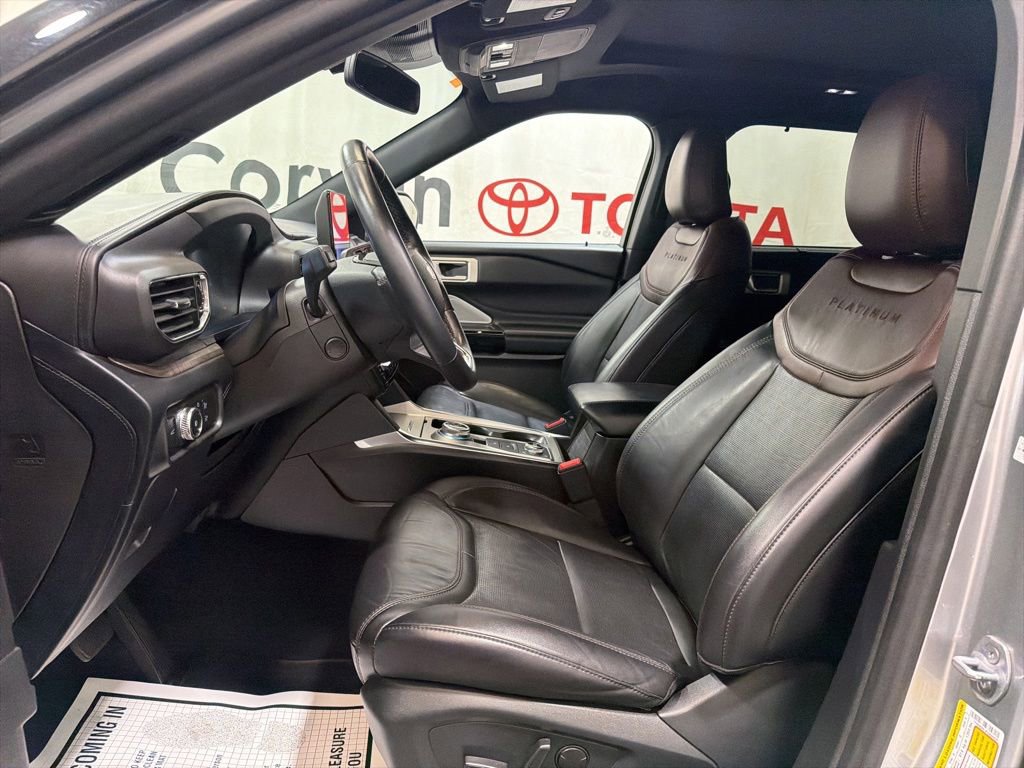 Used 2023 Ford Explorer Platinum w/ Technology Package AWD/4WD image 26
