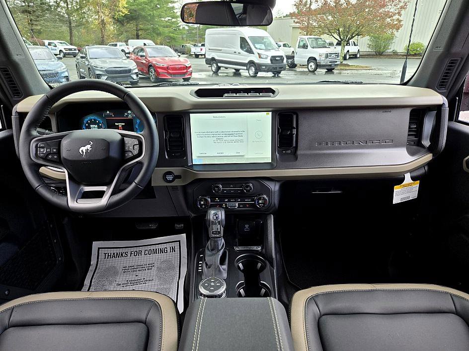 New 2025 Ford Bronco Big Bend w/ Black Diamond Package AWD/4WD image 11
