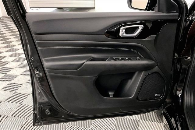 Used 2023 Jeep Compass High Altitude image 20