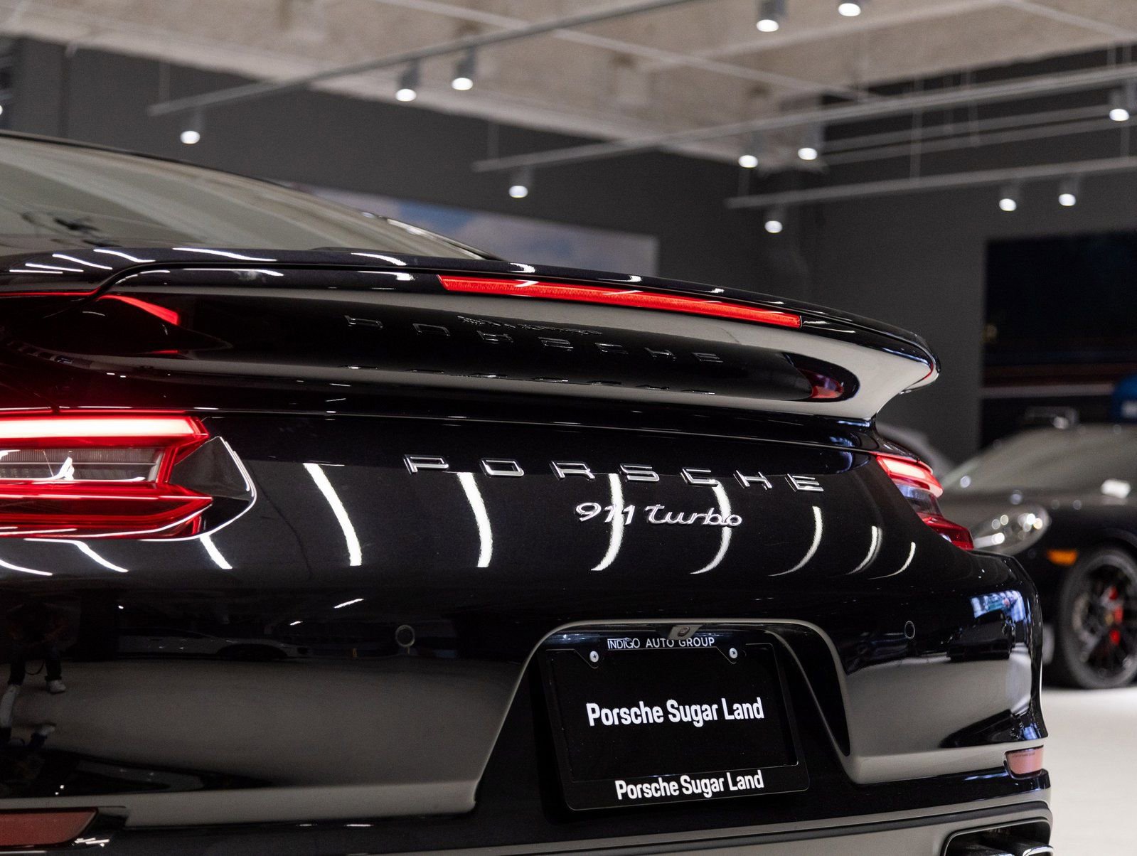 Certified 2019 Porsche 911 Turbo image 31