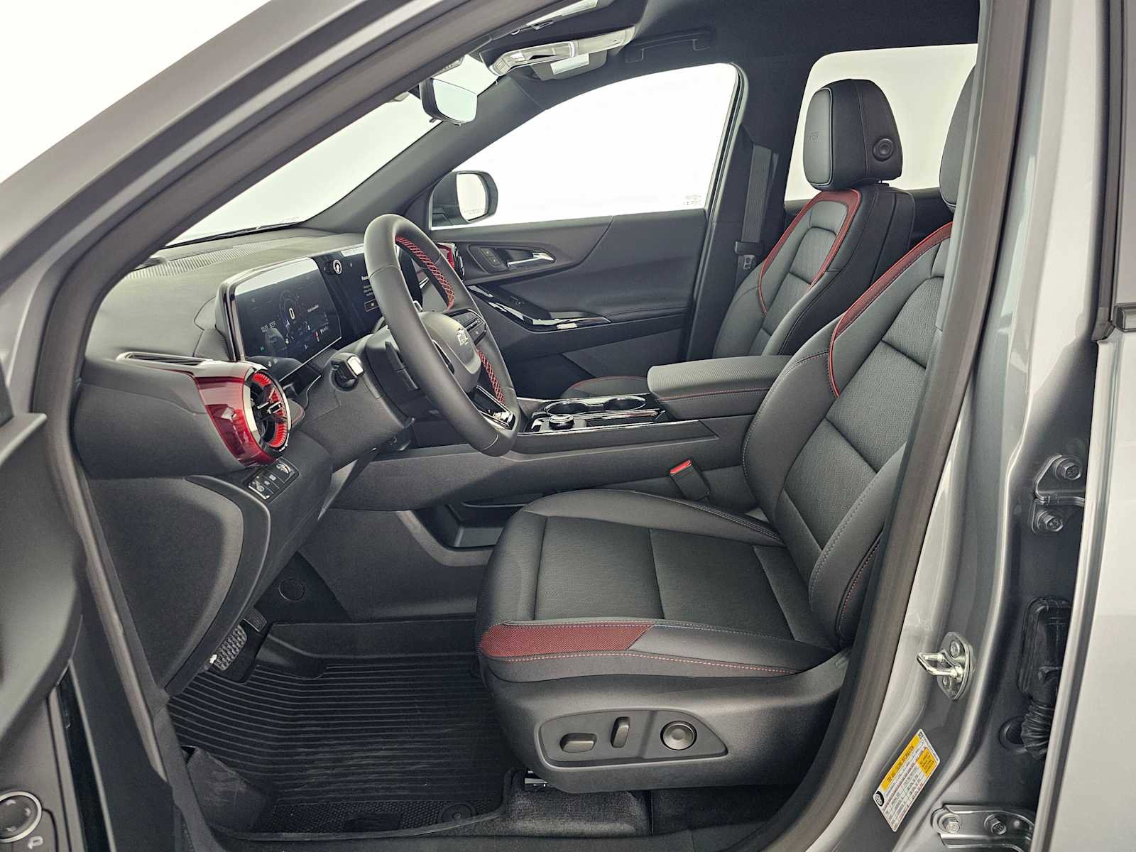 New 2026 Chevrolet Equinox RS w/ Safety and Technology Package FWD image 20