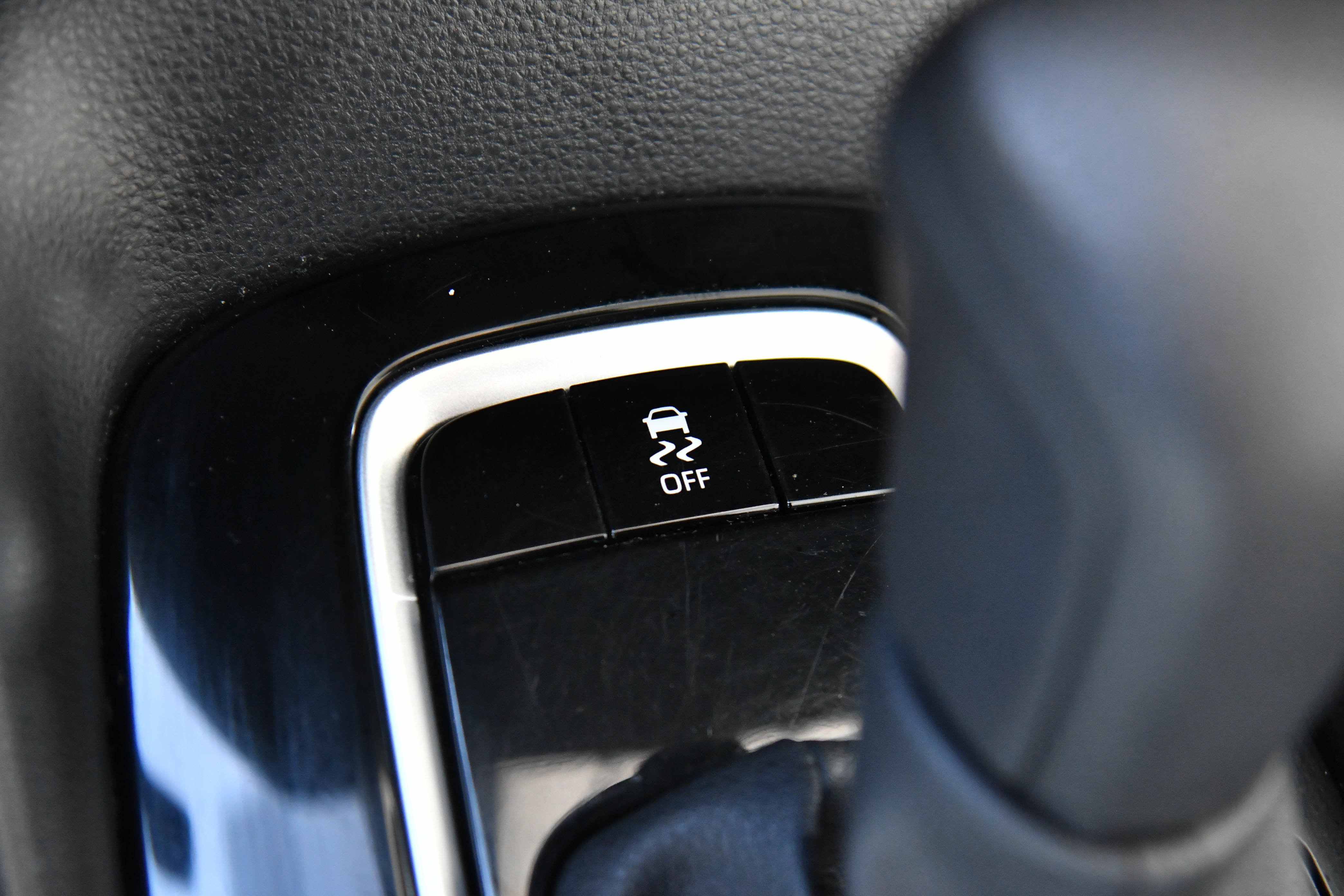 Used 2024 Toyota Corolla LE image 25