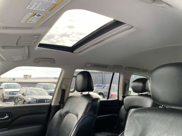 Used 2021 INFINITI QX80 Luxe image 18