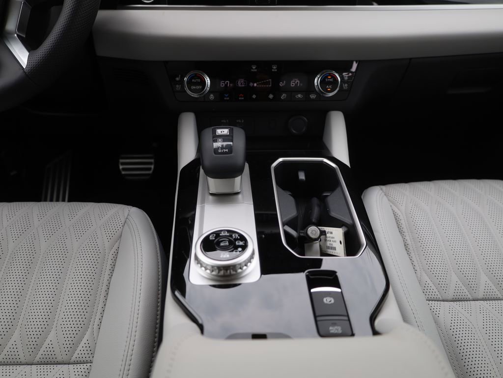 New 2025 Mitsubishi Outlander AWD image 29