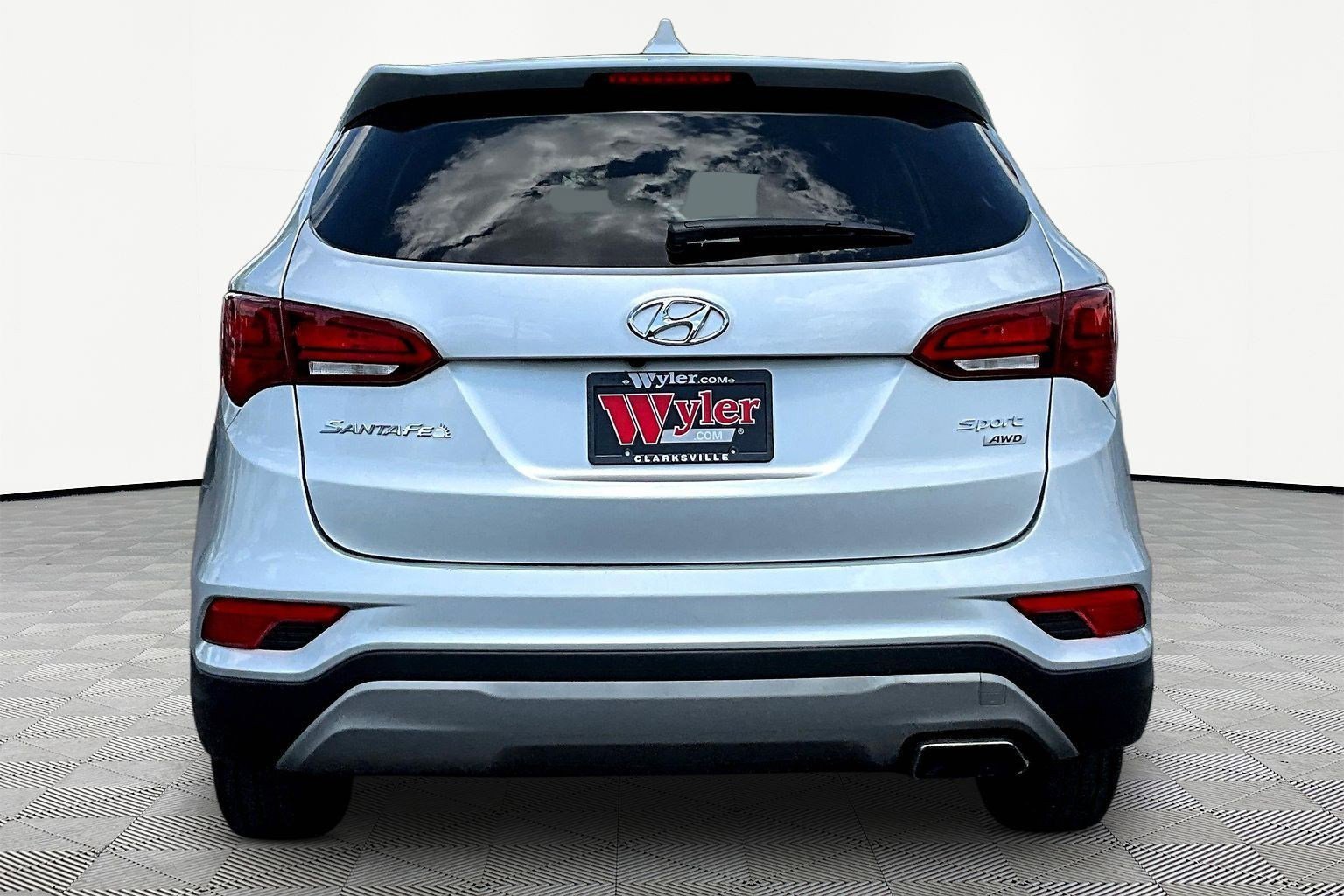 Used 2017 Hyundai Santa Fe Sport AWD/4WD image 5