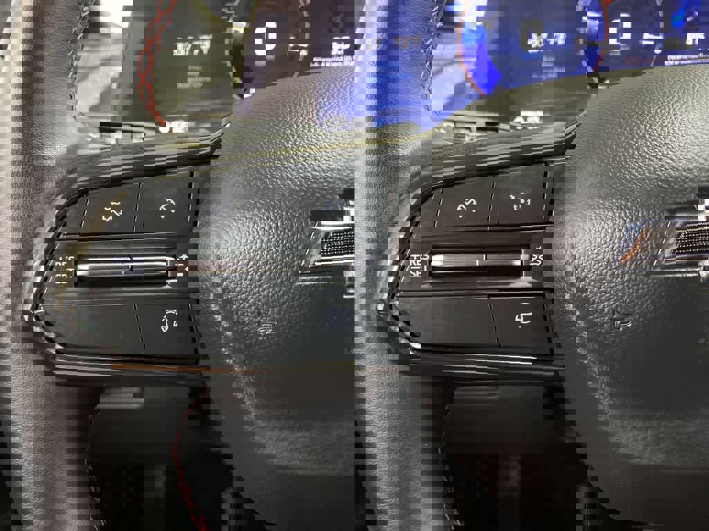 Used 2024 Chevrolet Equinox EV RS image 22