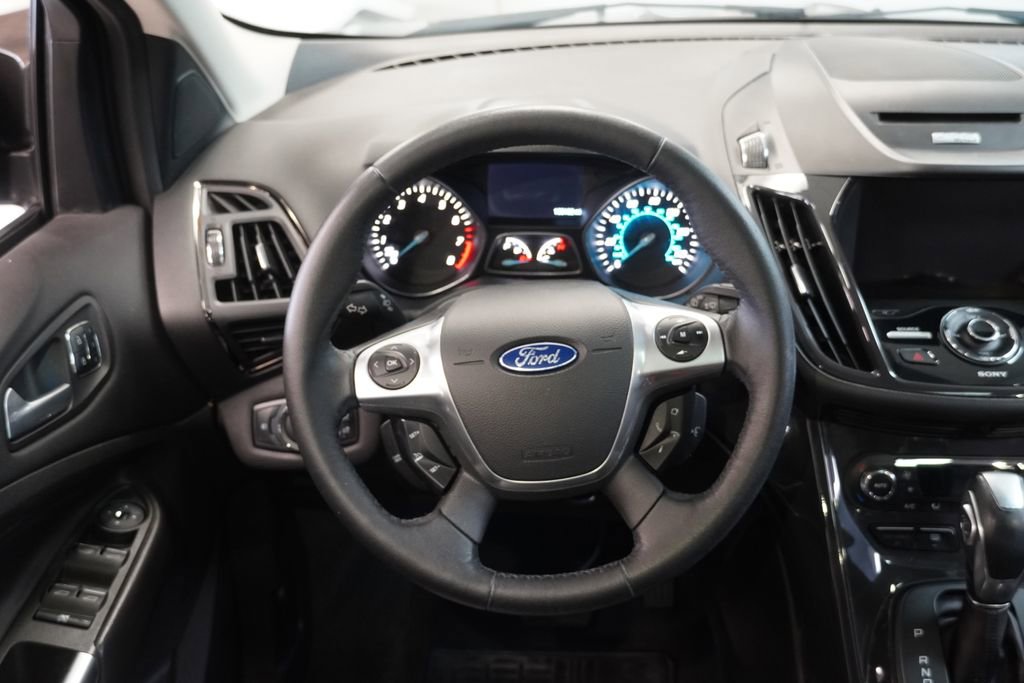 Used 2014 Ford Escape Titanium AWD/4WD image 10