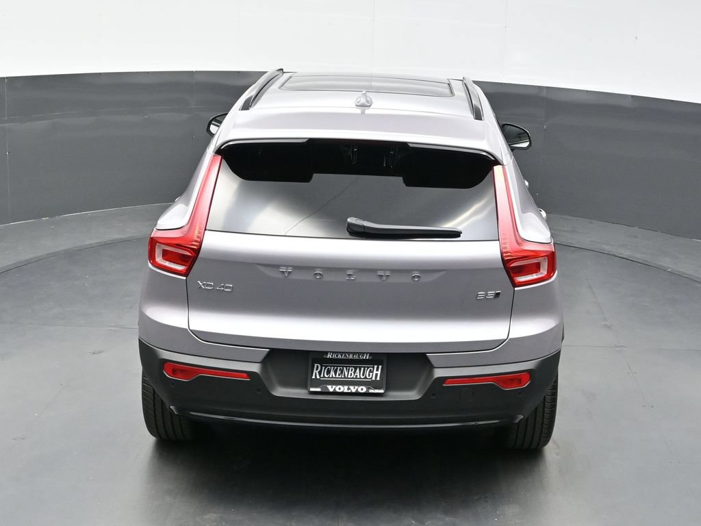 New 2026 Volvo XC40 B5 Core w/ Protection Package Premier AWD/4WD image 30