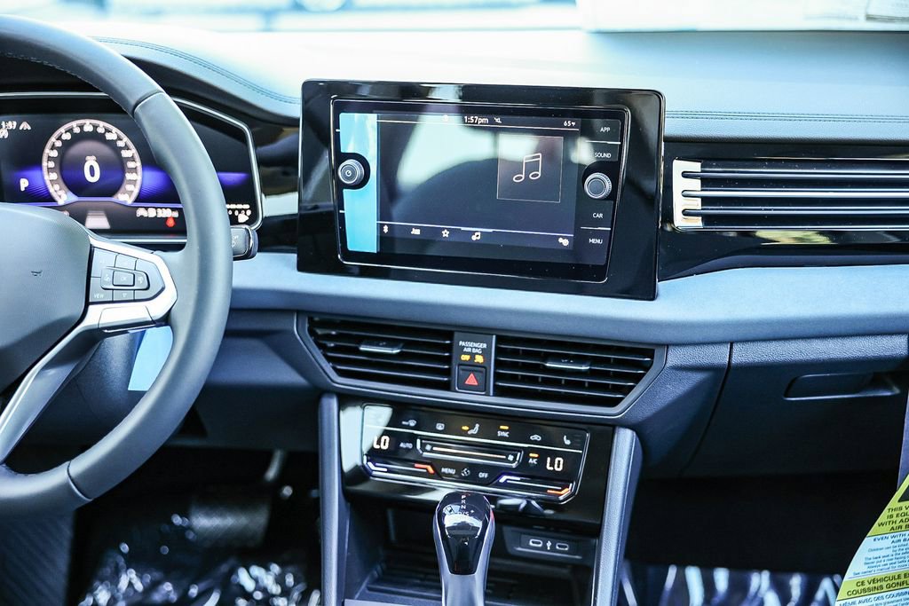 New 2026 Volkswagen Jetta SE image 21