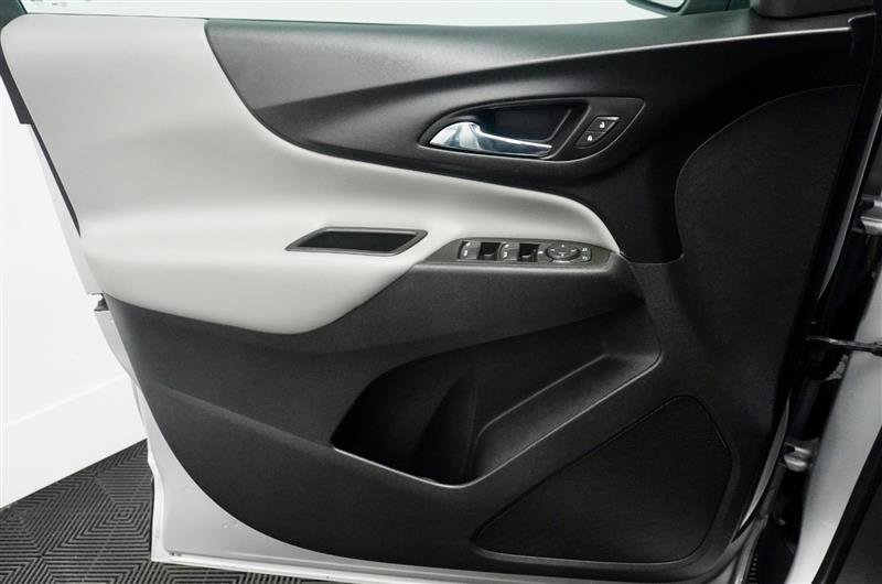 Used 2021 Chevrolet Equinox LT w/ LPO, Floor Liner Package image 29