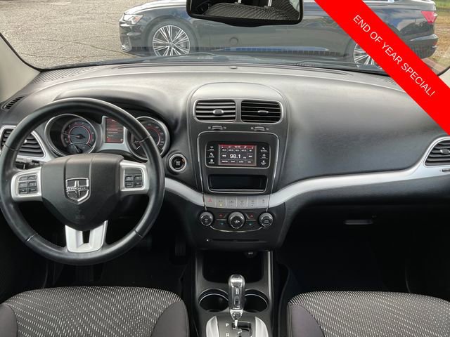 Used 2014 Dodge Journey SE w/ Flexible Seating Group image 16