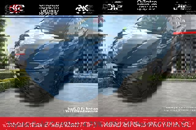 Used 2025 Toyota Camry SE image 1