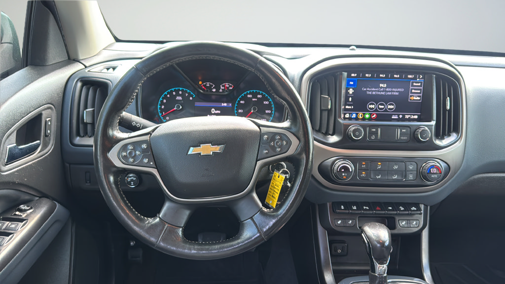 Used 2022 Chevrolet Colorado Z71 w/ Safety Package AWD/4WD image 12