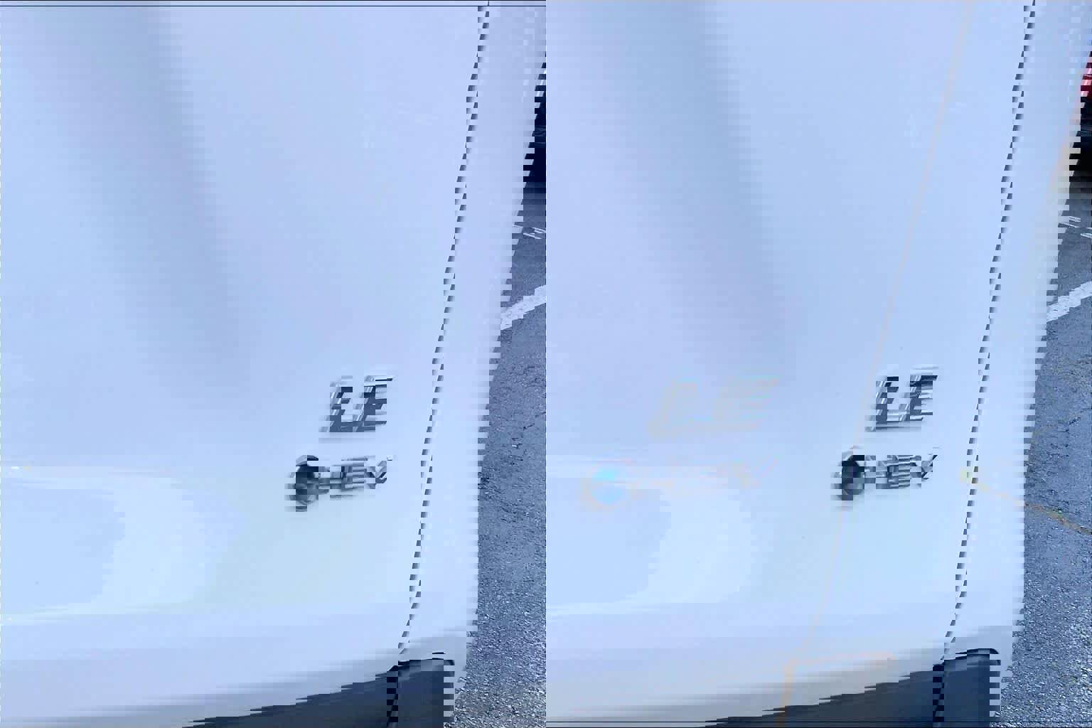 Used 2025 Toyota RAV4 LE image 10