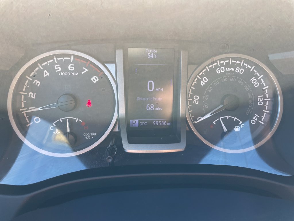 Certified 2019 Toyota Tacoma SR5 AWD/4WD image 17