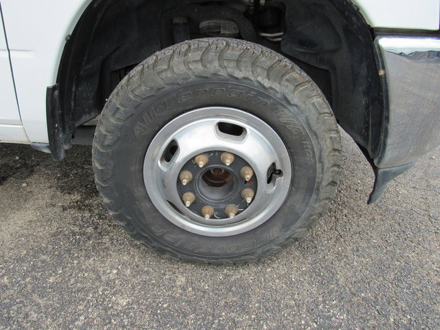 Used 2022 RAM 3500 Tradesman w/ Chrome Appearance Group AWD/4WD image 10
