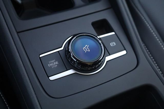 New 2026 Volkswagen Tiguan SE image 17