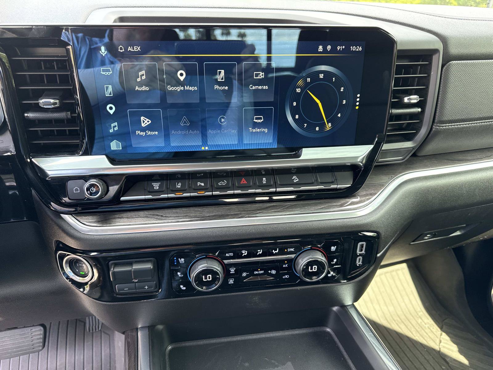 Used 2024 Chevrolet Silverado 2500 LTZ w/ LTZ Plus Package AWD/4WD image 22