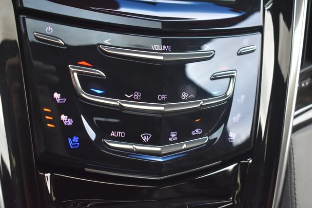 Certified 2019 Cadillac Escalade ESV Platinum AWD/4WD image 40