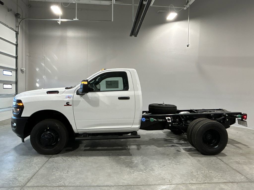 New 2026 RAM 3500 Tradesman image 9
