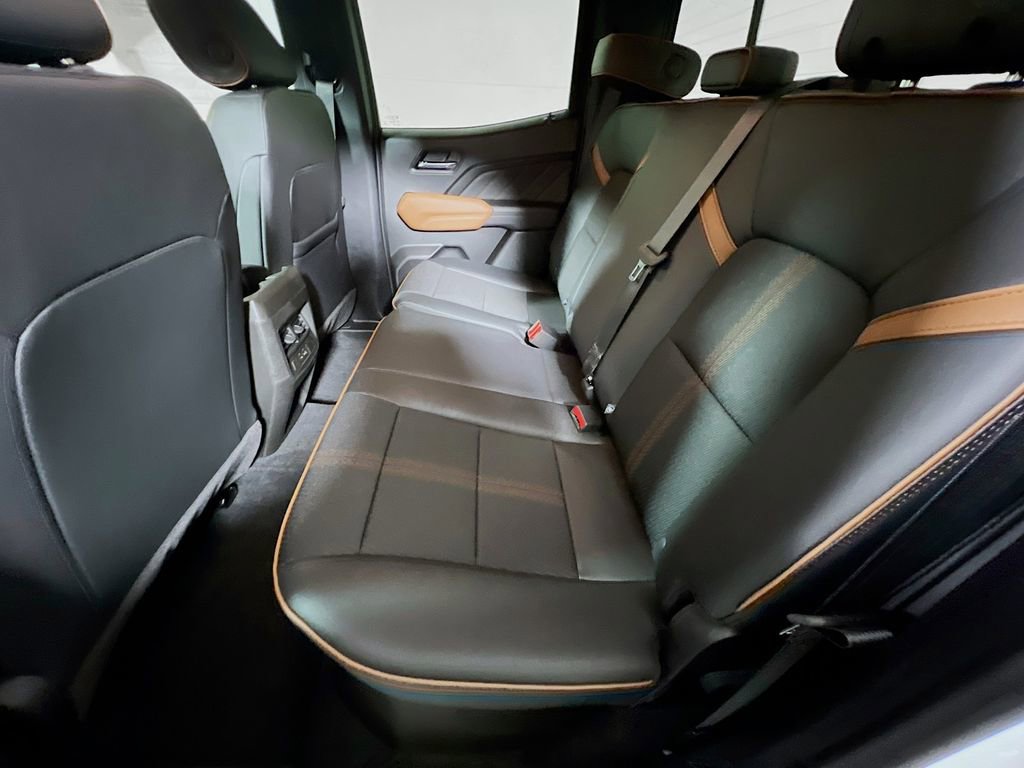 New 2026 GMC Canyon AT4 AWD/4WD image 20