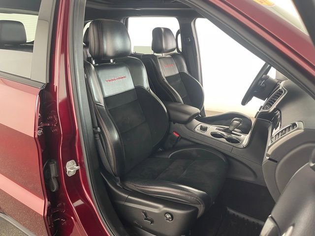 Used 2017 Jeep Grand Cherokee Trailhawk w/ Trailhawk Luxury Group AWD/4WD image 50