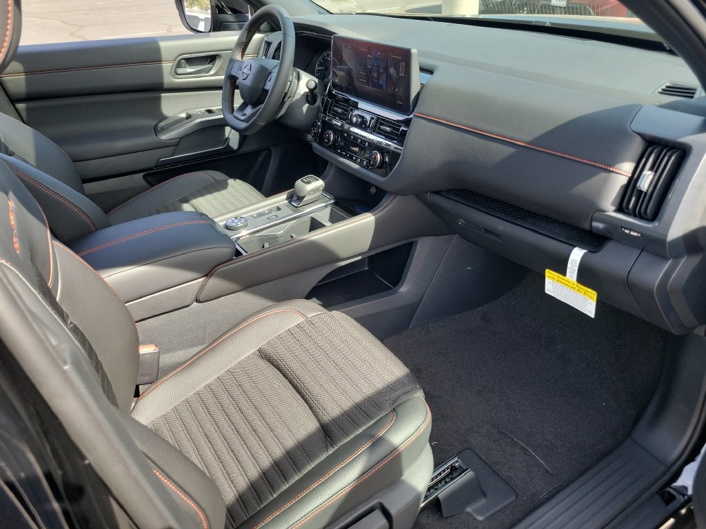 New 2026 Nissan Pathfinder Rock Creek w/ Rock Creek Premium Package AWD/4WD image 11