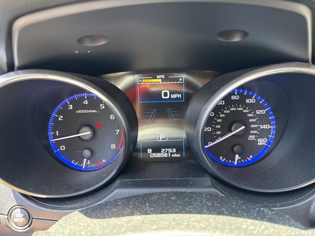 Used 2017 Subaru Outback 3.6R Limited AWD/4WD image 16