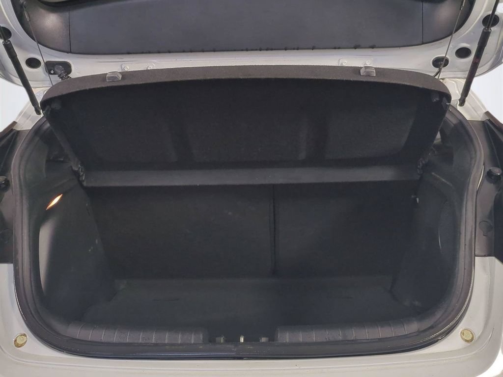 Used 2020 Hyundai Veloster 2.0 Premium FWD image 14