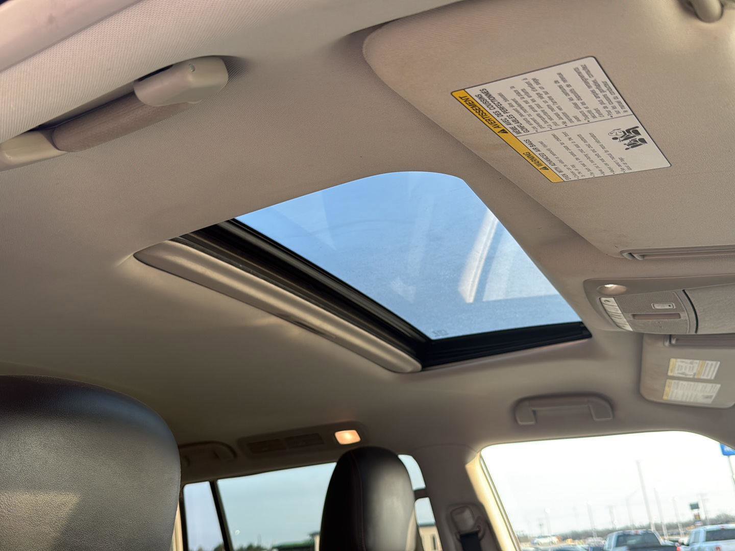 Used 2020 Nissan Armada SL w/ Premium Package image 43