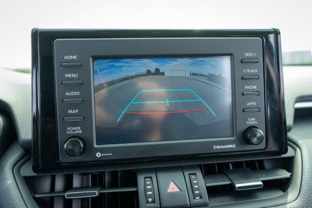 Used 2021 Toyota RAV4 XLE Premium AWD/4WD image 24