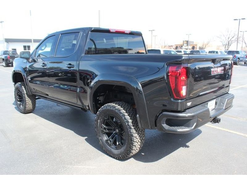 New 2026 GMC Sierra 1500 Elevation image 11