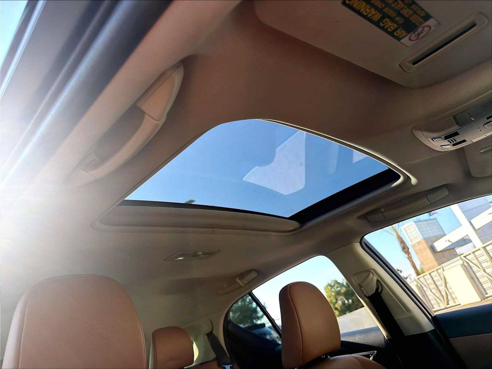 Used 2015 Lexus CT 200h FWD image 24