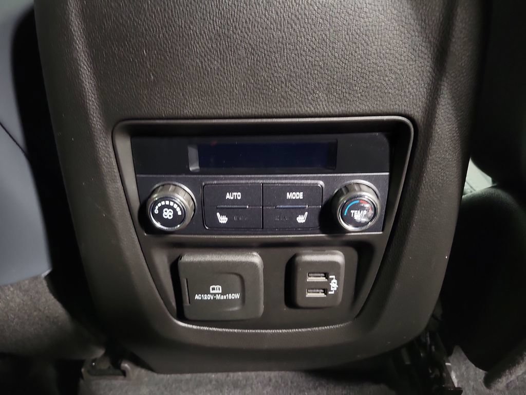 Used 2021 Buick Enclave Premium w/ Sun and Sites Package AWD/4WD image 28