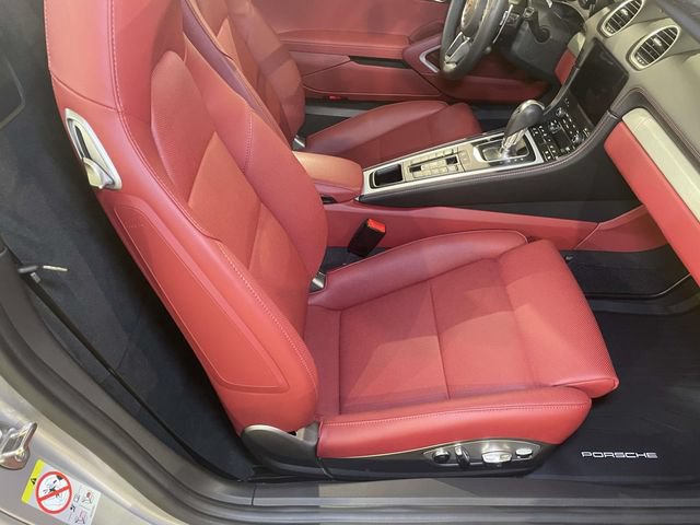 Certified 2025 Porsche 718 Boxster S RWD image 20