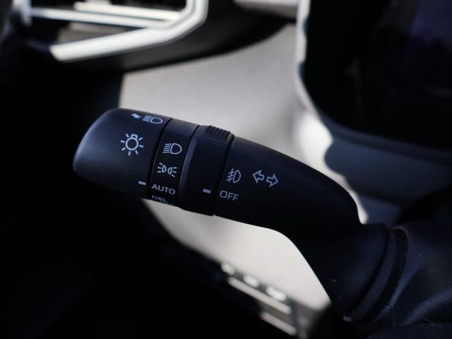 Used 2024 Toyota Sequoia TRD Pro AWD/4WD image 30
