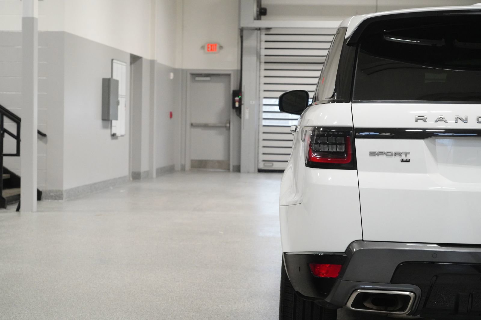 Used 2022 Land Rover Range Rover Sport HSE Silver Edition image 10