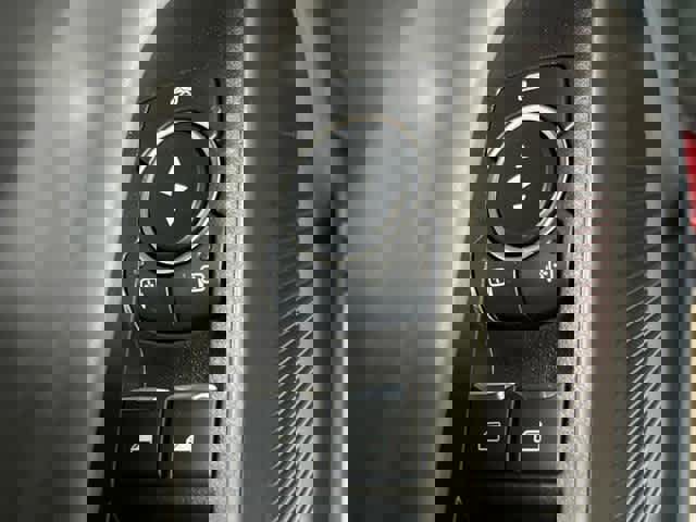 New 2025 Ford Maverick XLT w/ XLT Luxury Package image 17