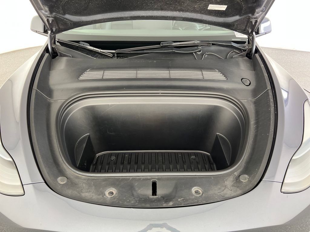 Used 2023 Tesla Model Y Long Range image 26