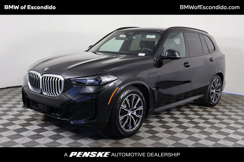Used 2024 BMW X5 xDrive50e w/ M Sport Package image 1