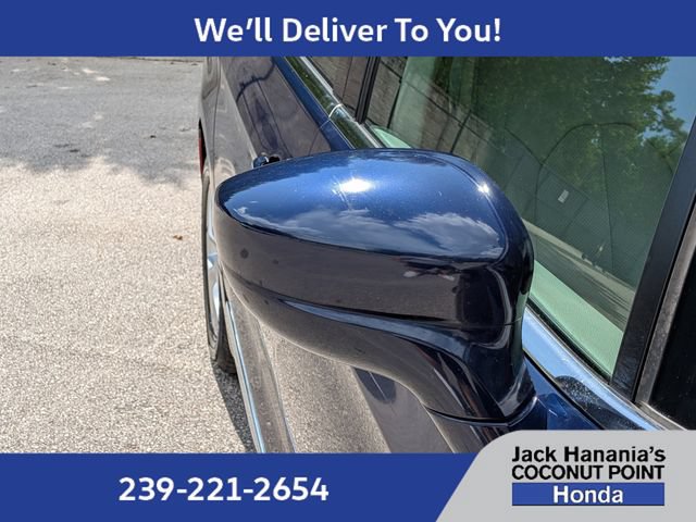 Used 2019 Chrysler Pacifica Touring-L Plus w/ Tire & Wheel Group FWD image 10